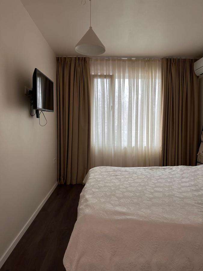 New Luxury Furnished Apartment - Beach, Varna Center & Fast Wi-Fi Екстериор снимка